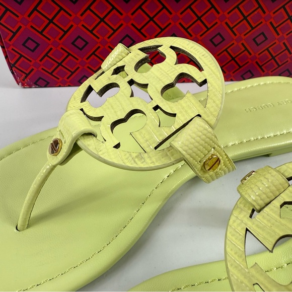 Tory Burch Miller Women’s Size 9 Lime Leaf Embossed Leather Sandal New w/ Box - Picture 2 of 9